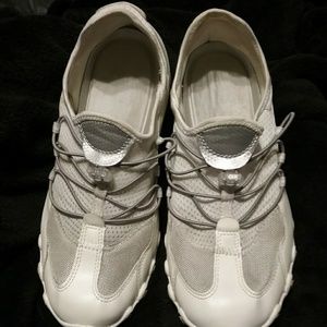 Comfortview- Steph elastic lace sneaker